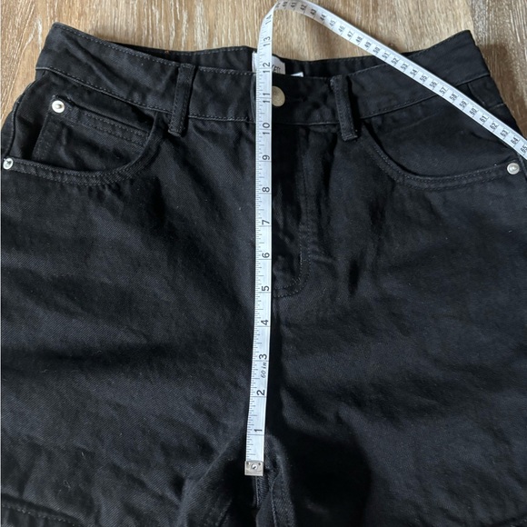 NWOT Princess Polly shorts. - Picture 5 of 5